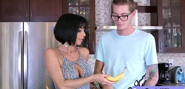  Hard Style Action With Sexy Busty Wife (veronica avluv) video-28